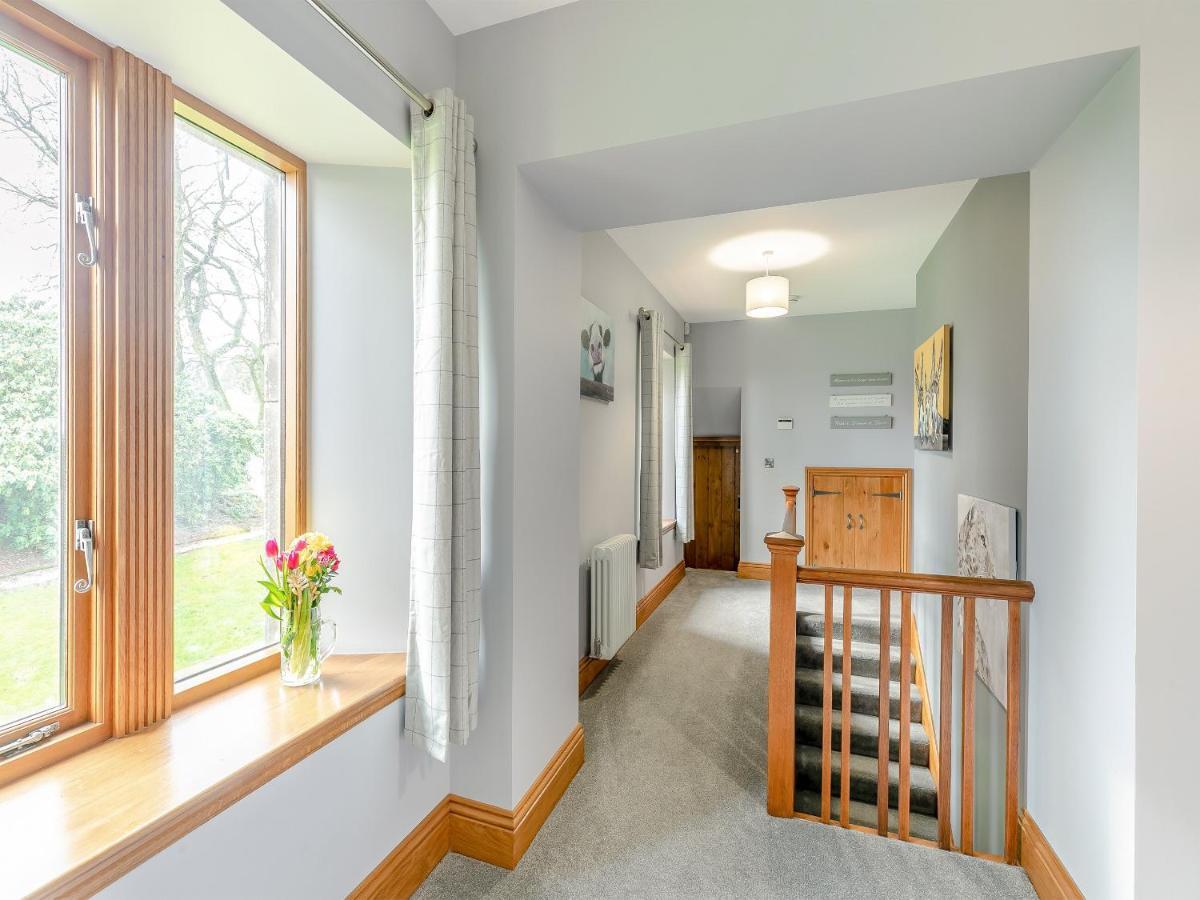 Buntingfield Farmhouse Villa Ashover Bagian luar foto