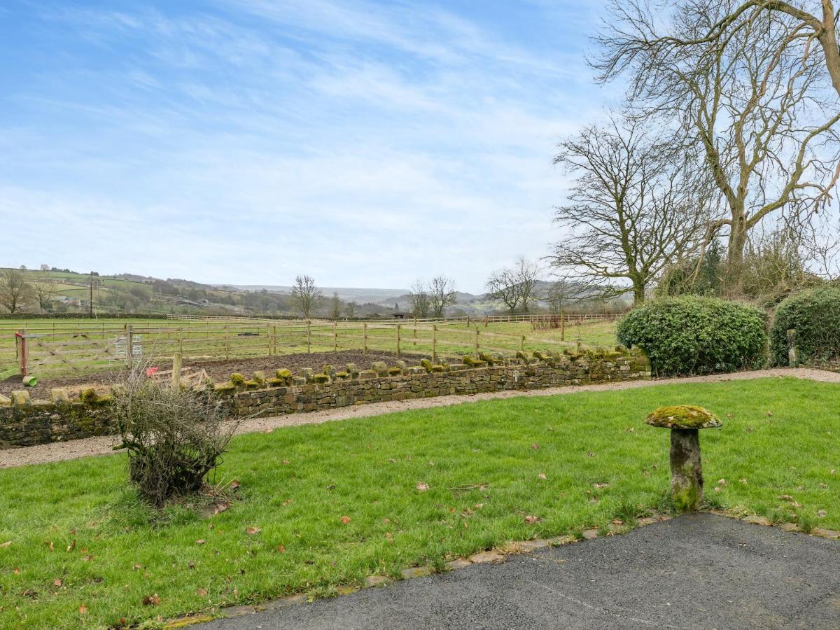 Buntingfield Farmhouse Villa Ashover Bagian luar foto