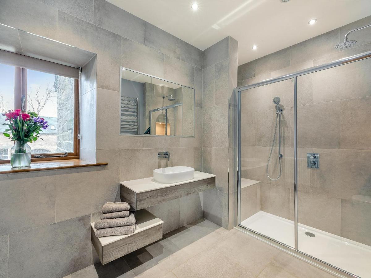 Buntingfield Farmhouse Villa Ashover Bagian luar foto
