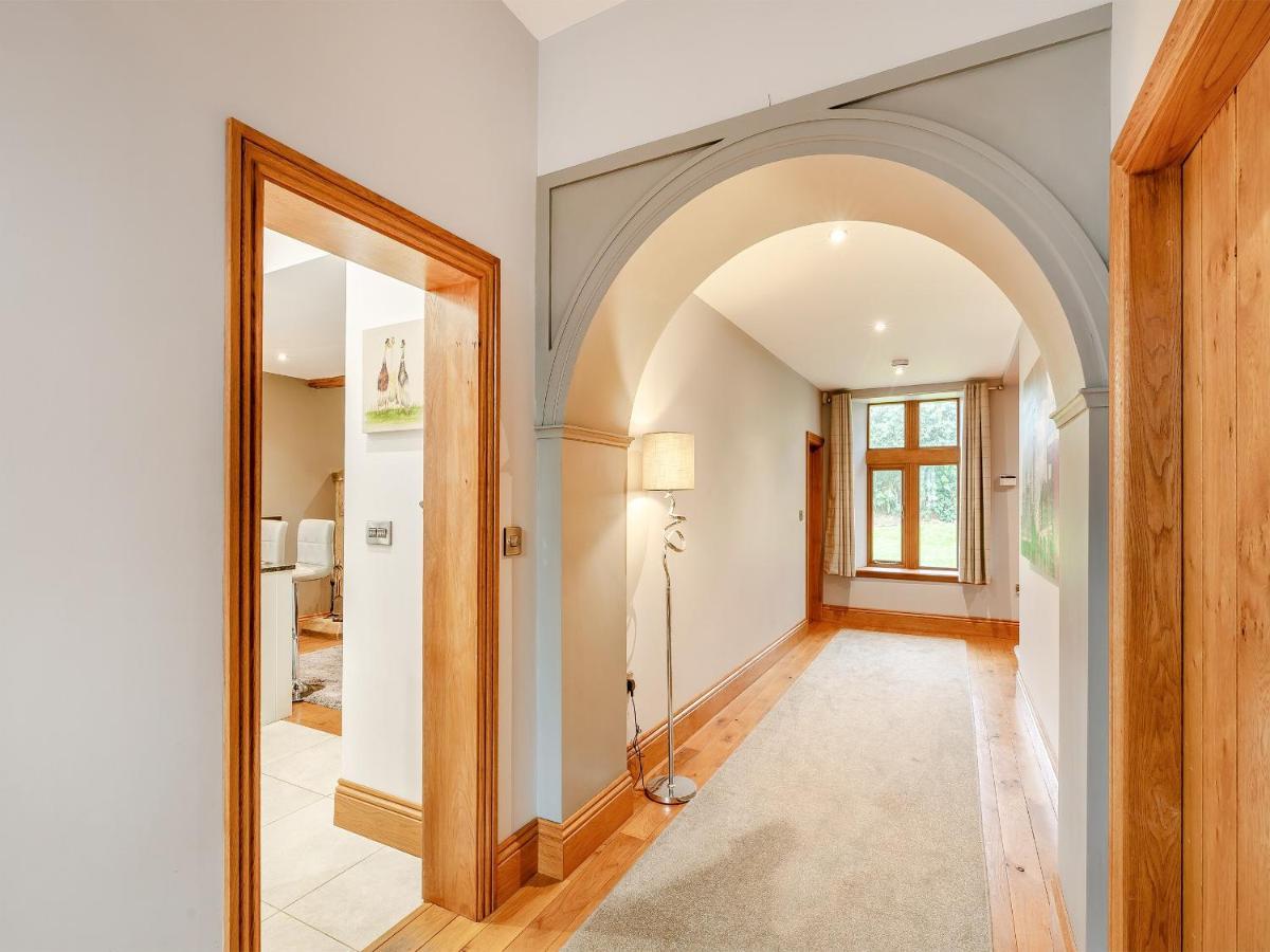 Buntingfield Farmhouse Villa Ashover Bagian luar foto